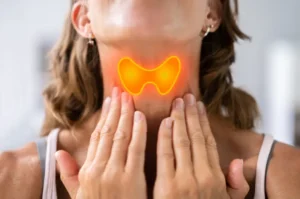 Bócio multinodular de tireoide_ quando se preocupar e como tratar - dra ana barbara trizzotti médica endocrinologista botucatu lencois paulista