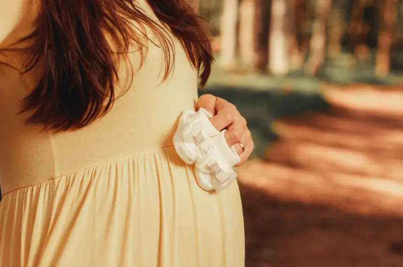 Gestação_ como o sobrepeso e a obesidade podem afetar a mãe e o bebê dra ana barbara endocrinologista botucatu sao paulo