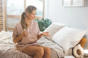 Reposição Hormonal na Menopausa_ Qual a melhor idade para começar_ dra ana barbara trizzoti endocrinologista botucatu sp